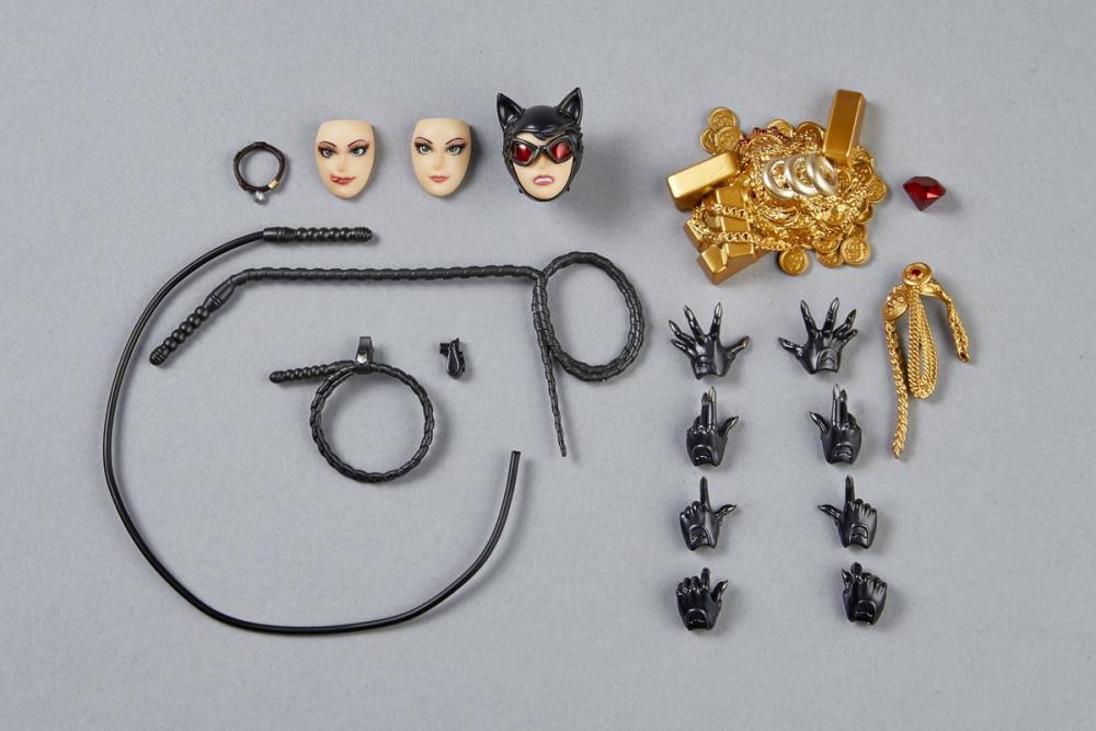 CT Batman: Arkham Knight Amazing Yamaguchi Revoltech NR022 Catwoman Action Figure