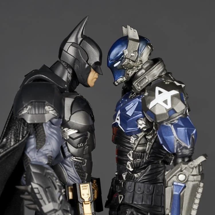 CT Batman: Arkham Knight Amazing Yamaguchi Revoltech NR038 Batman Action Figure