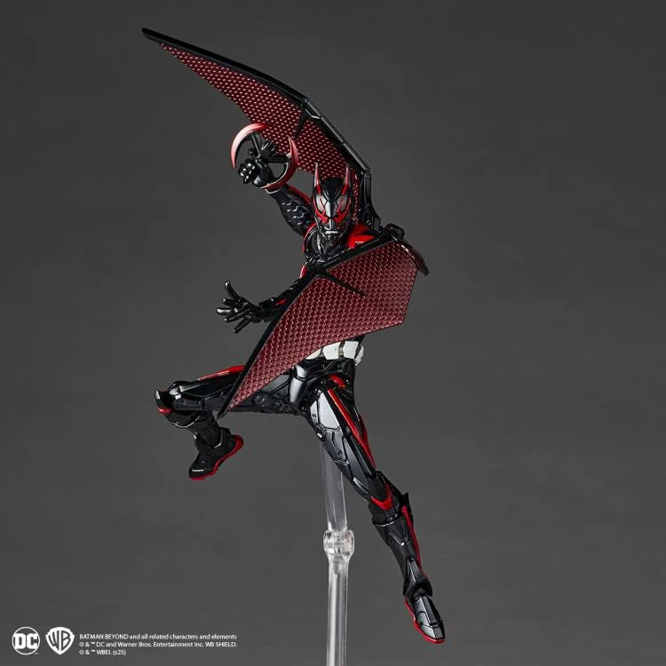 Batman Beyond Amazing Yamaguchi Revoltech NR066 Batman Action Figure