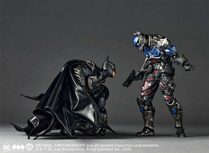 CT Batman: Arkham Knight Amazing Yamaguchi Revoltech NR060 Arkham Knight (Ver. 1.5) Action Figure