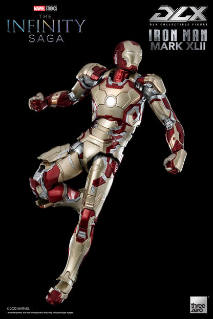 Marvel Studios: The Infinity Saga DLX Iron Man Mark 42