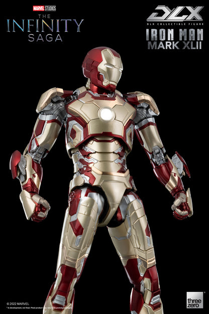 Marvel Studios: The Infinity Saga DLX Iron Man Mark 42